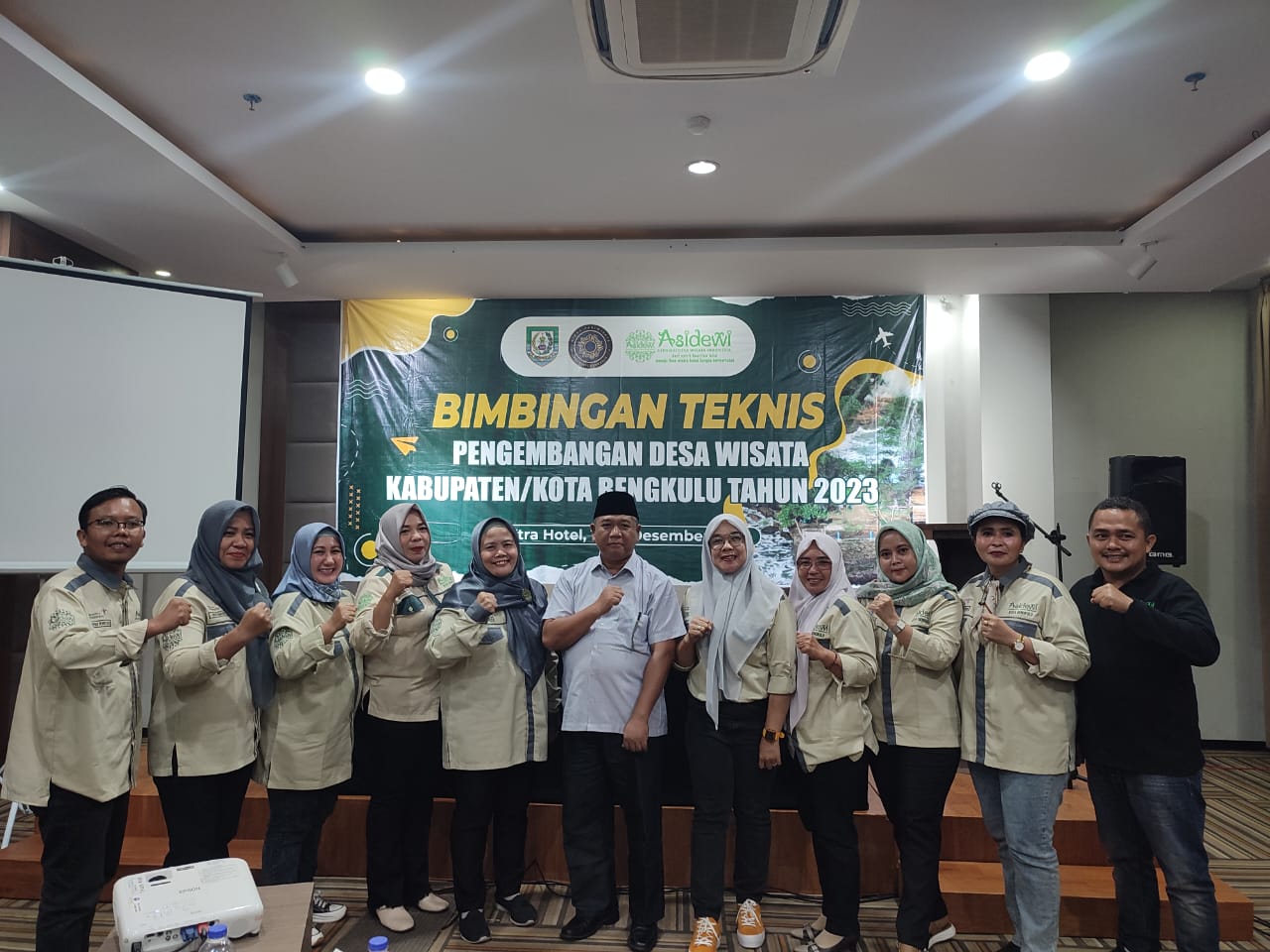 Bimtek Pengembangan Desa Wisata Kabupaten/Kota, Pemprov di Tekankan Dukung Pengembangan Wisata