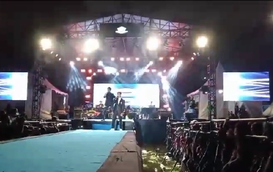 Meriah, Malam Puncak HUT Ke 20 Lebong  Di Hadiri Ribuan Warga