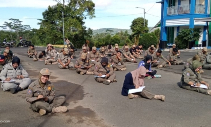 THLT Dilingkup SatPol-PP Dikumpulkan, Dimotivasi dan Merefleksi Kinerja Sepanjang Tahun 2023