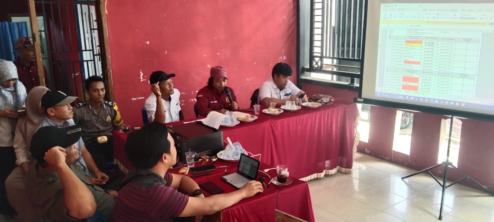Pemdes Kampung Dalam Gelar Musdessus Penetapan Penerima BLT DD Tahun Anggaran 2024.