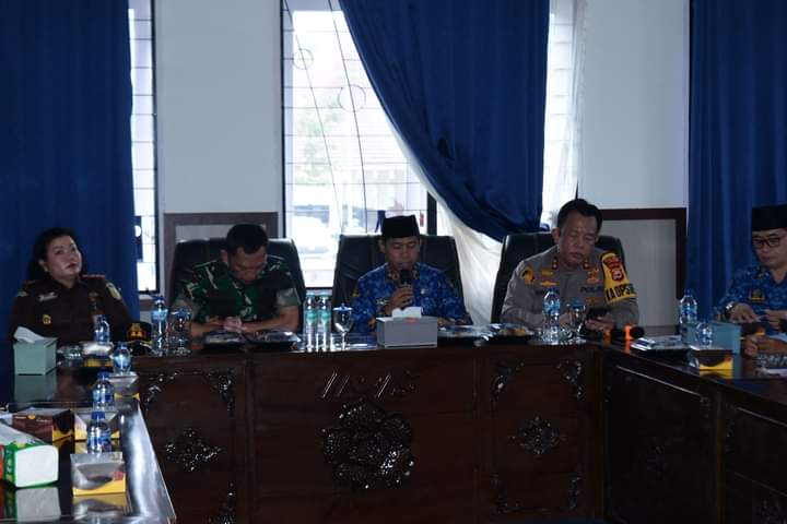 Penanggulangan Korban Banjir dan Longsor, Bupati Beri 10 Arahan Kepada Seluruh Instansi dan Organisasi terkait