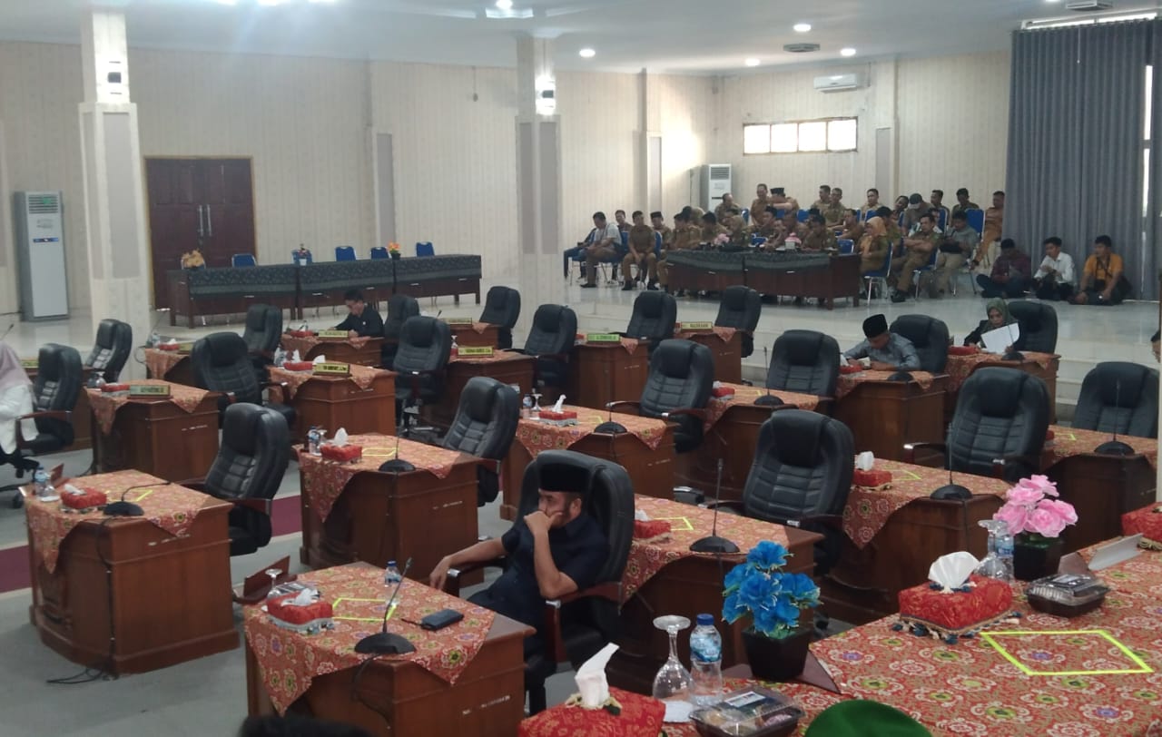 DPRD Lebong Gelar Paripurna Jawaban Eksekutif Terhadap Pandangan Umum Fraksi