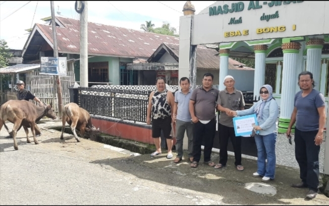 Terima Bantuan Hewan Kurban Pemkab Lebong, Warga Sampaikan Terima Kasih