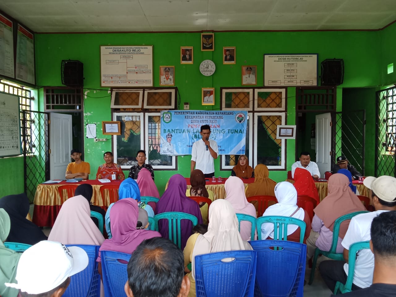 Pemdes Kutorejo Bagikan BLT-DD Tahun Anggaran 2024 Tahap III