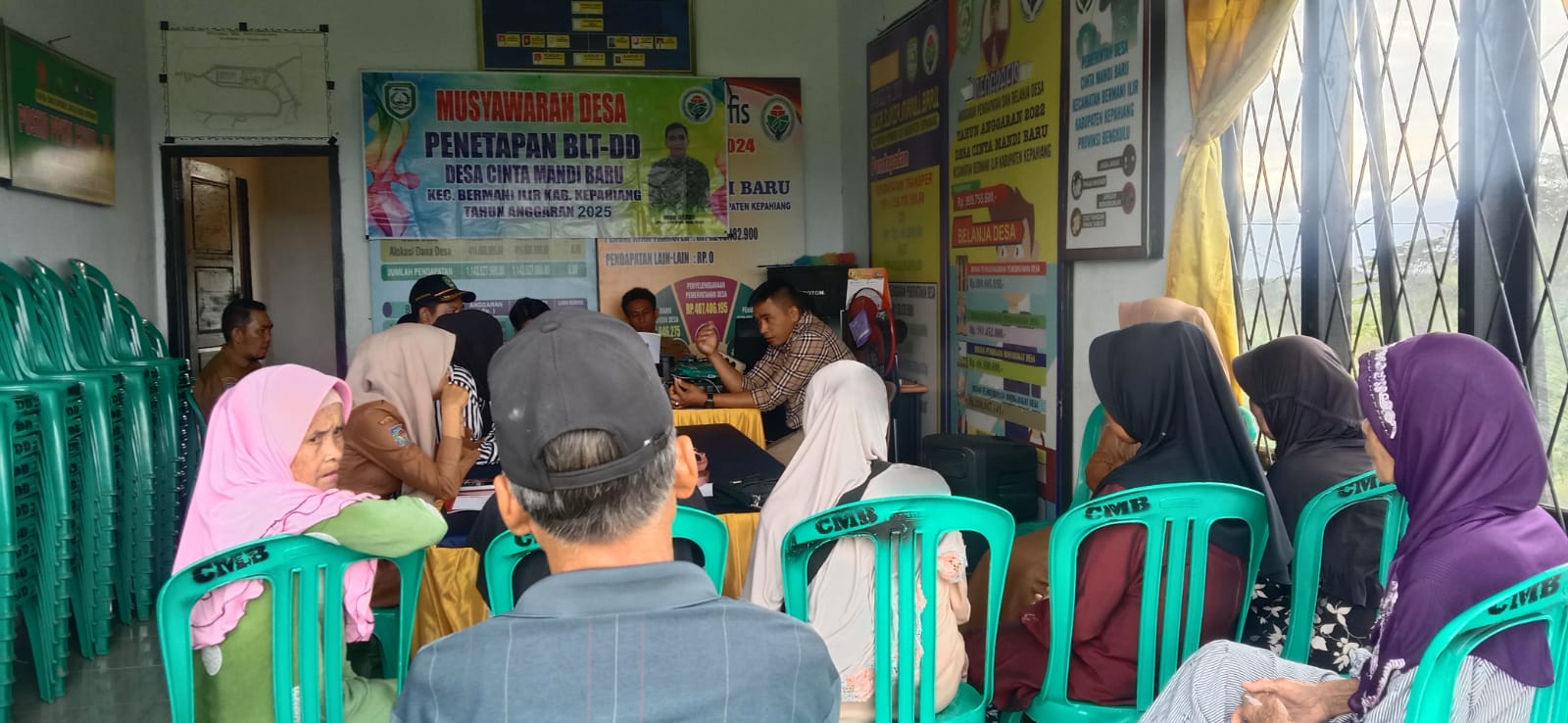 11 KPM Penerima BLT-DD Desa Cinta Mandi Baru