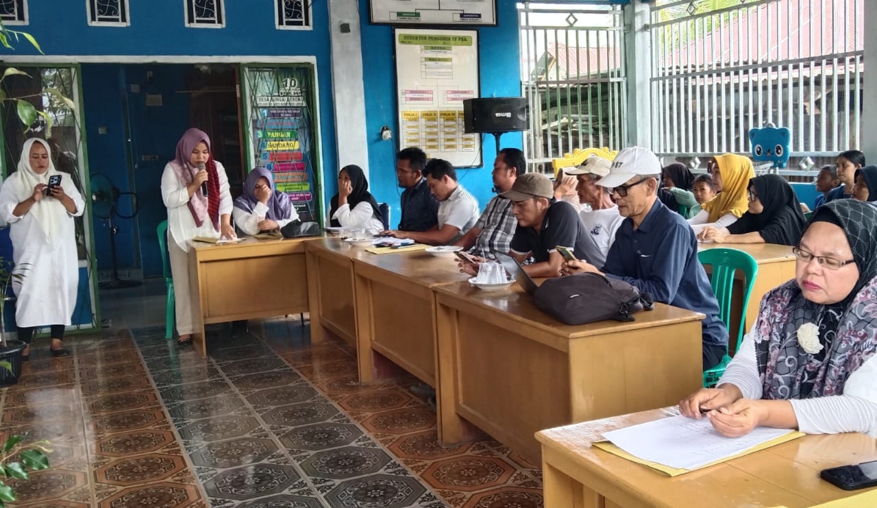 Perdana Di Kecamatan Amen, Pemdes Sungai Gerong Salurkan BLT DD Tahun Anggaran 2025