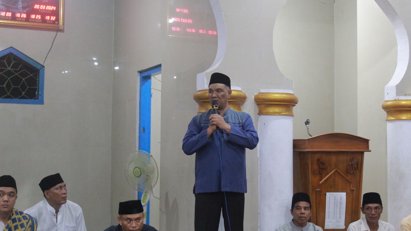 PJ. Bupati Bengkulu Tengah Hadiri Safari Ramadhan di Masjid At-Taqwa Desa Dusun Baru II Kecamatan Karang Tinggi